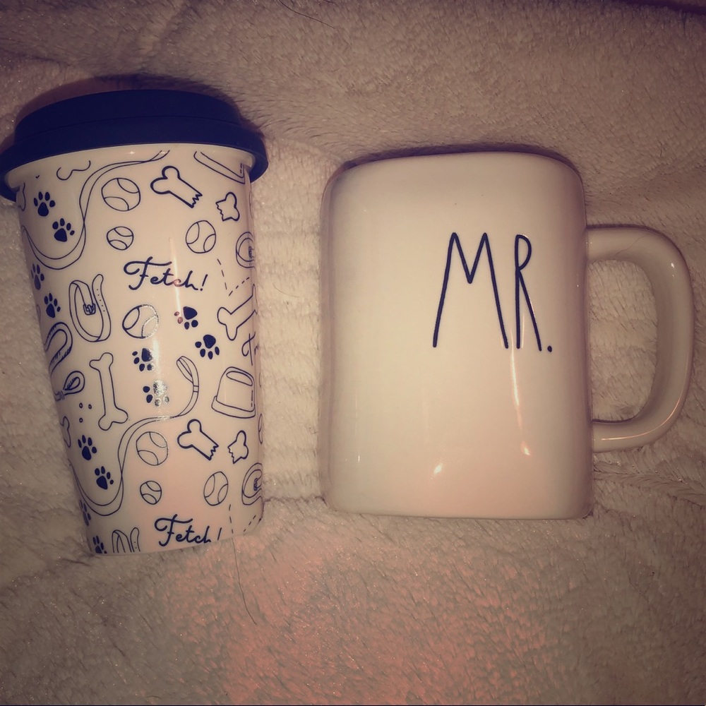 Ceramic coffee mugs